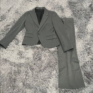 Express Editor Suit Set Women's Blazer 6 Pants 4 Short Tailored Career Workwear